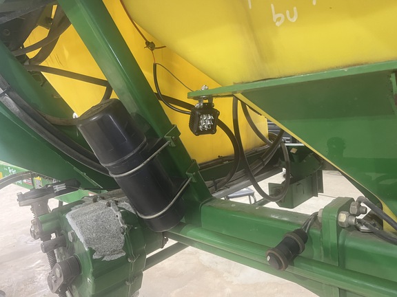 2014 John Deere 1870 Air Seeder