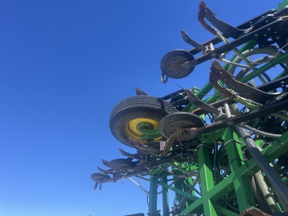 2014 John Deere 1870 Air Seeder