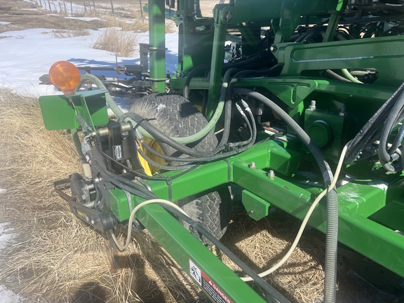 2014 John Deere 1870 Air Seeder