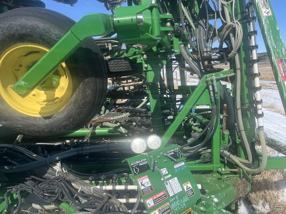 2014 John Deere 1870 Air Seeder