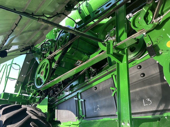 2023 John Deere X9 1100 Combine