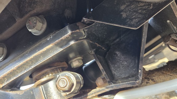 2014 MacDon FD75-40 Header Combine