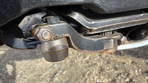 2014 MacDon FD75-40 Header Combine