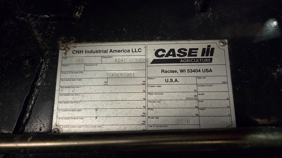 2016 Case IH 8240 Combine