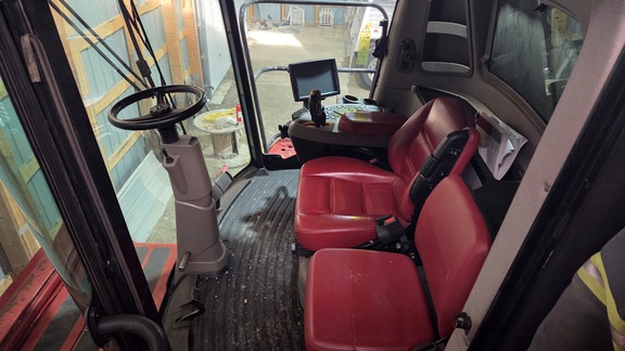 2016 Case IH 8240 Combine