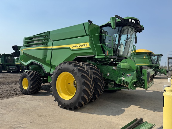 2023 John Deere X9 1100 Combine