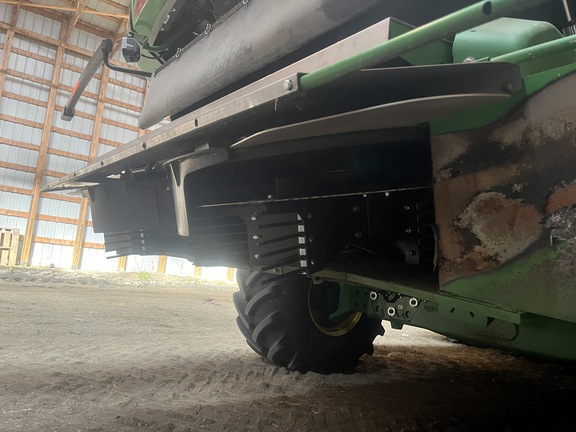 2022 John Deere X9 1000 Combine