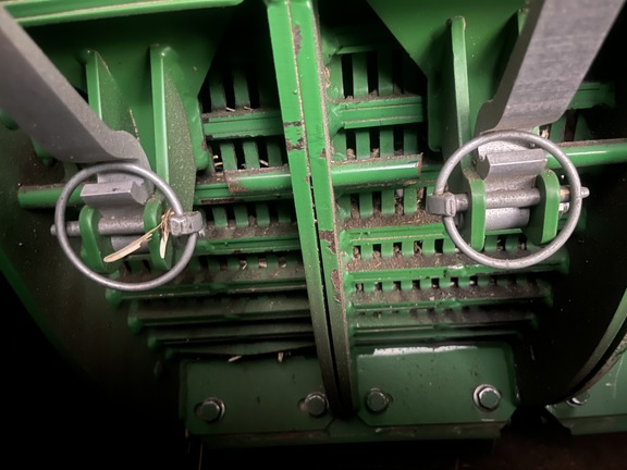 2022 John Deere X9 1000 Combine