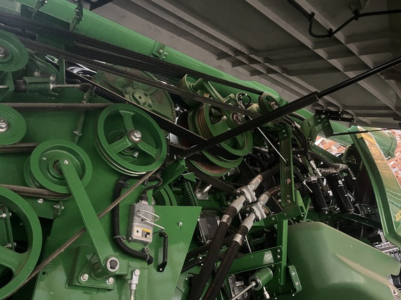 2022 John Deere X9 1000 Combine