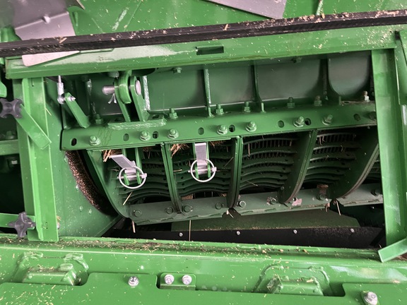 2022 John Deere X9 1000 Combine