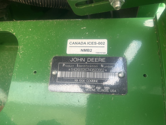 2022 John Deere X9 1000 Combine