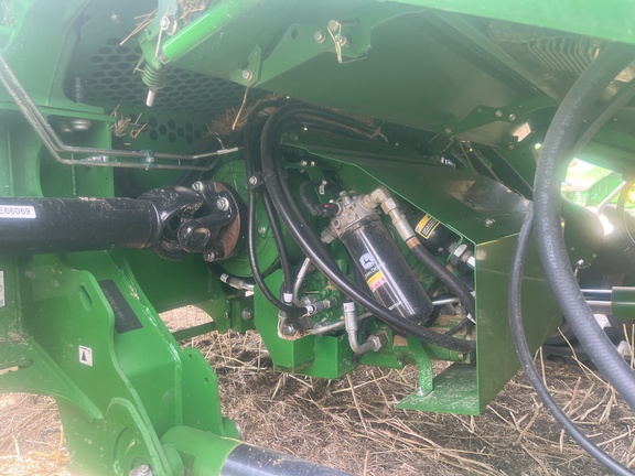 2022 John Deere X9 1000 Combine