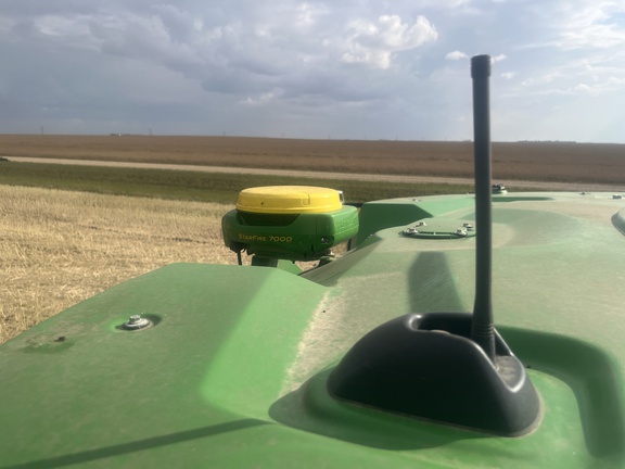2022 John Deere X9 1000 Combine