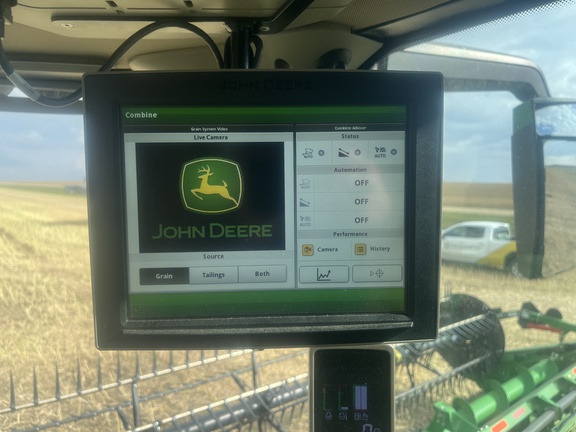 2022 John Deere X9 1000 Combine