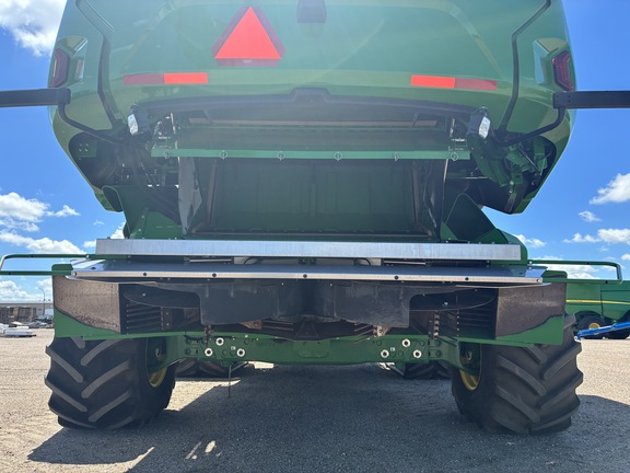 2022 John Deere X9 1000 Combine
