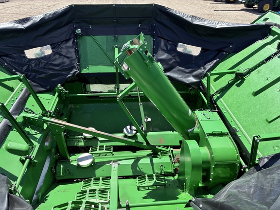 2022 John Deere X9 1000 Combine