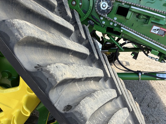 2022 John Deere X9 1000 Combine