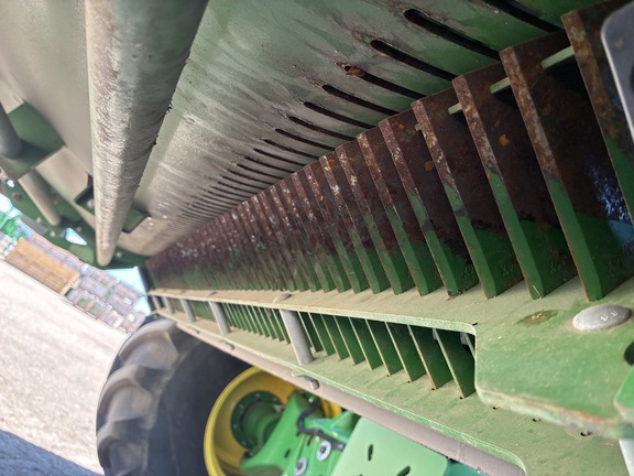 2022 John Deere X9 1000 Combine