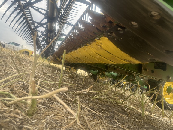 2022 John Deere HD45F Header Combine