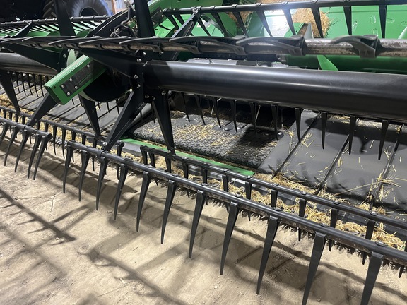 2021 John Deere RD40F Header Combine