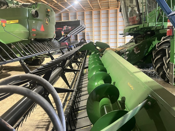 2020 John Deere 740FD Header Combine