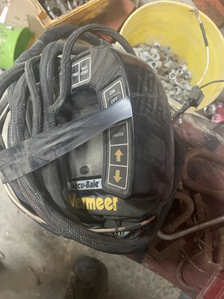 2008 Vermeer 605M Baler/Round