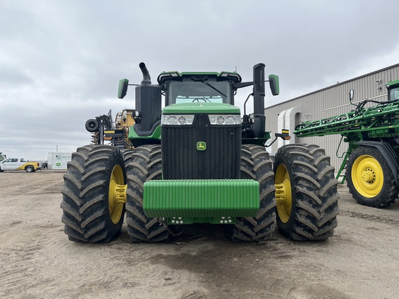 2025 John Deere 9R 640 Tractor 4WD