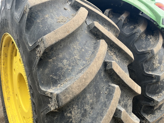 2025 John Deere 9R 640 Tractor 4WD