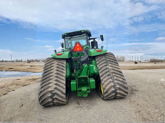 2025 John Deere 9RX 640 Tractor Rubber Track