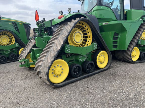 2025 John Deere 9RX 640 Tractor Rubber Track