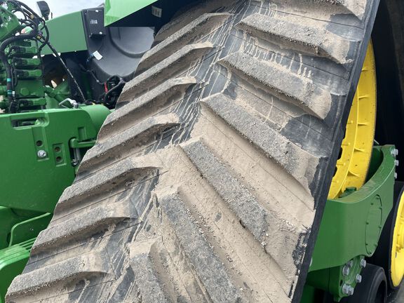 2025 John Deere 9RX 640 Tractor Rubber Track