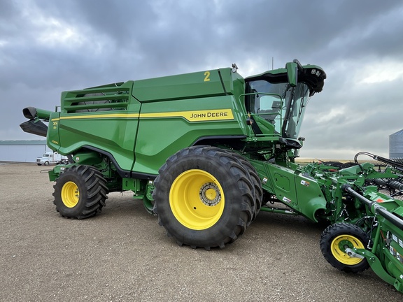 2024 John Deere X9 1000 Combine