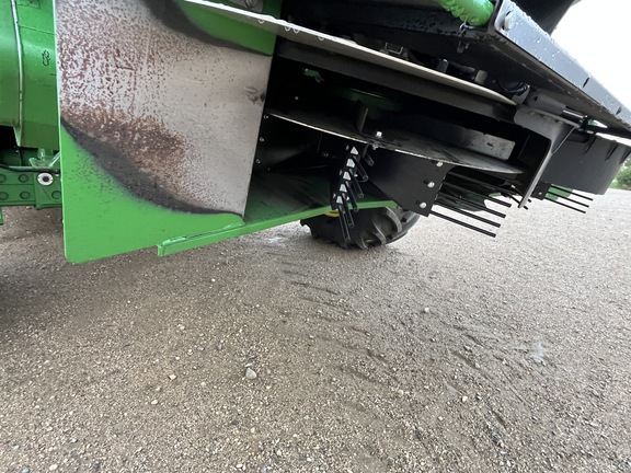 2024 John Deere X9 1000 Combine