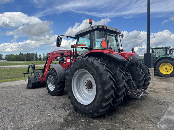 2020 Massey Ferguson 7724S Tractor