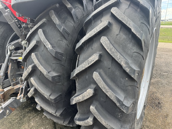 2020 Massey Ferguson 7724S Tractor