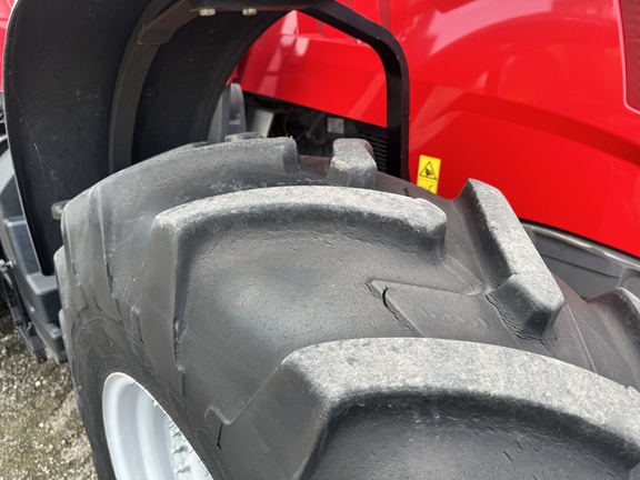 2020 Massey Ferguson 7724S Tractor