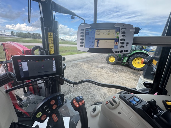 2020 Massey Ferguson 7724S Tractor