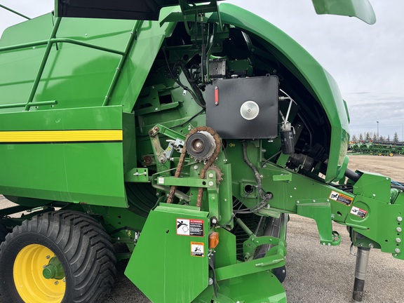 2023 John Deere L341 Baler/Big Square