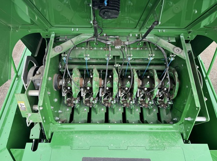 2023 John Deere L341 Baler/Big Square