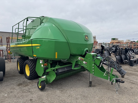2023 John Deere L341 Baler/Big Square