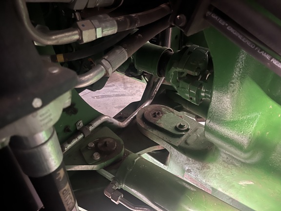 2018 John Deere 9520R Tractor 4WD