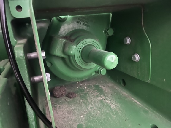 2018 John Deere 9520R Tractor 4WD