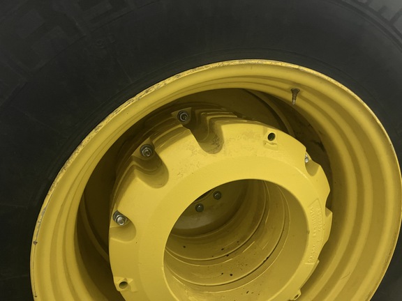 2018 John Deere 9520R Tractor 4WD