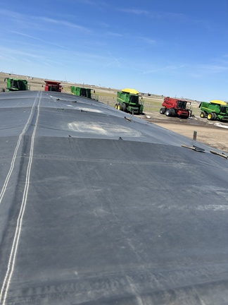 2015 Brandt 1020XR Grain Cart