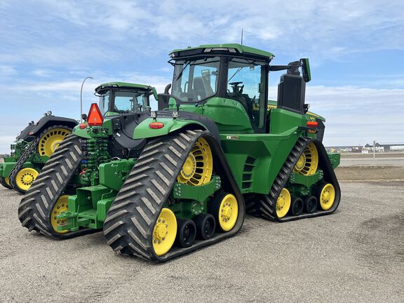2025 John Deere 9RX 640 Tractor Rubber Track