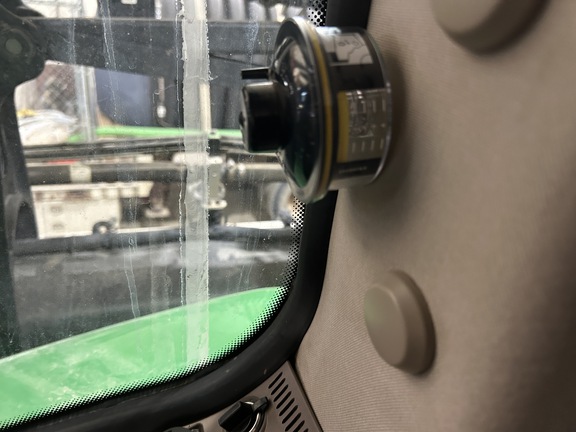 2020 John Deere R4060 Sprayer/High Clearance