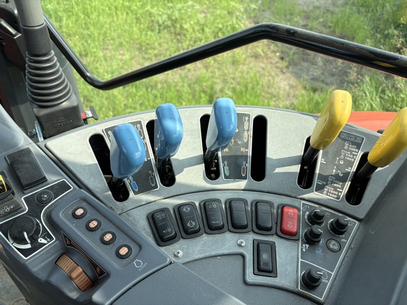 2020 Kubota M7-152 Tractor