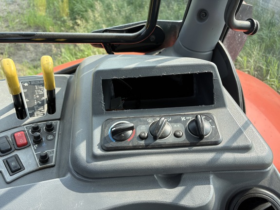 2020 Kubota M7-152 Tractor