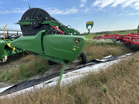 2018 John Deere 640FD Header Combine