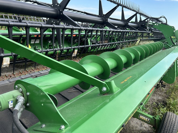 2018 John Deere 640FD Header Combine